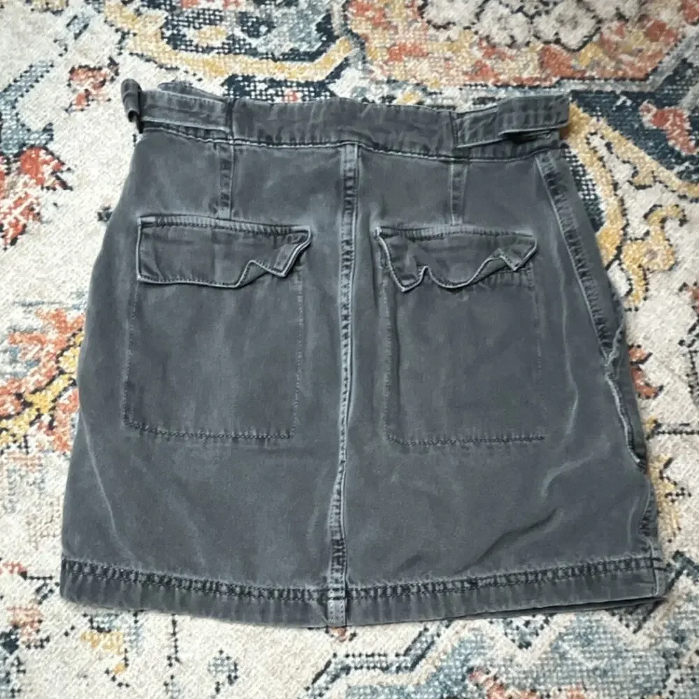 Free People Gray Denim Mini Skirt Womens Size 0 Belt Zip Pockets